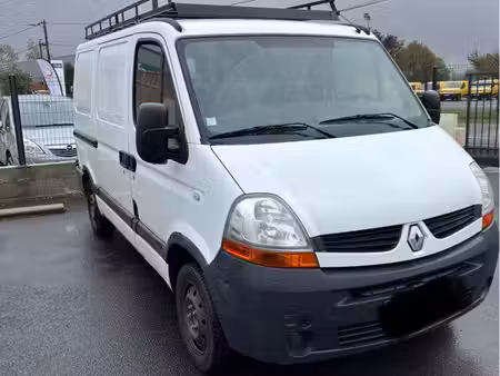 Renault Master 2.5 dCi 100