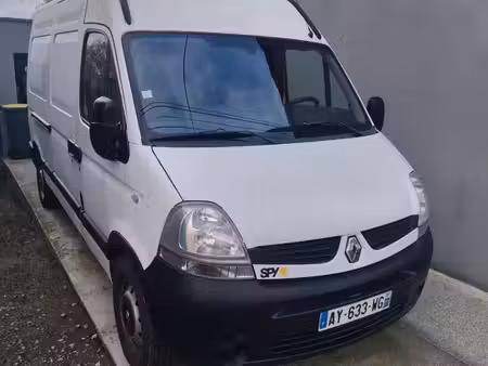 Renault Master 2.5 dCi 100