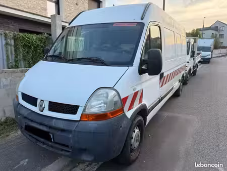 Renault Master 2.5 dCi 120