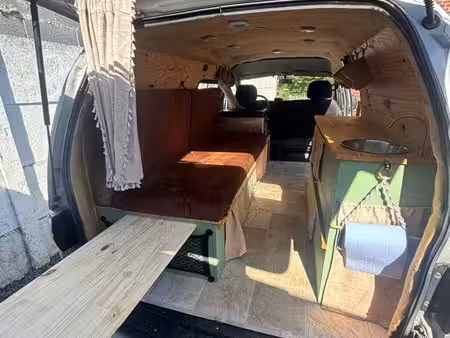 Hyundai H1 2.5