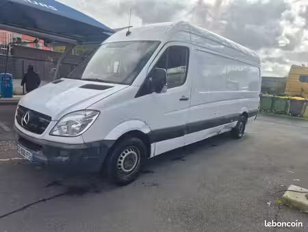 Mercedes-Benz Sprinter 313 2.1 129