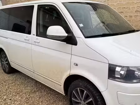 Volkswagen Transporter T5 2.0 TDI 140