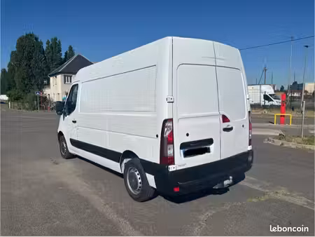 Renault Master 2.3 dCi 130