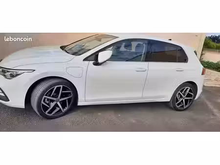 Volkswagen Golf 1.4 204