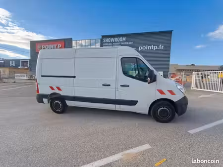 Renault Master 2.3