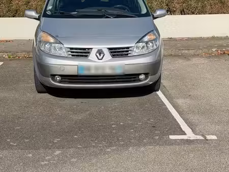 Renault Scénic 1.9 dCi 130