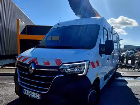 Renault Master 2.3 dCi 145