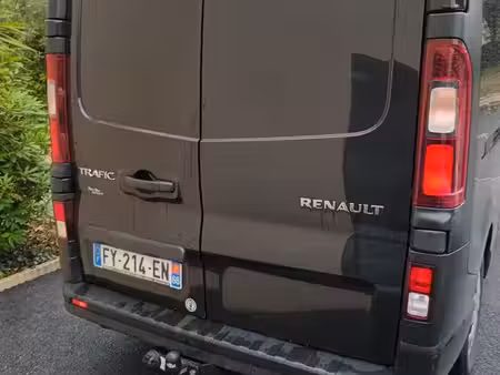 Renault Trafic 2.0 dCi 145