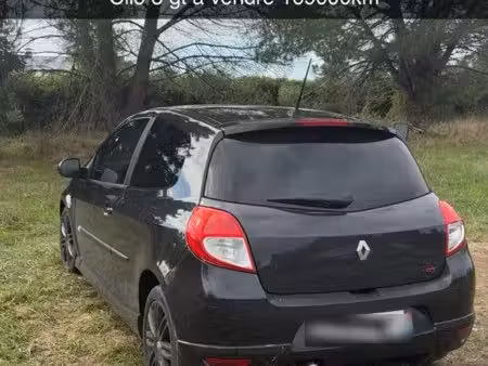 Renault Clio 1.6 128