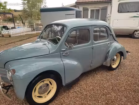 Renault R4 