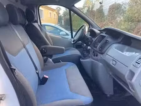 Renault Trafic 2.0 dCi 115