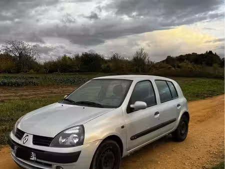 Renault Clio 1.4 98