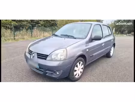 Renault Clio 1.2 75