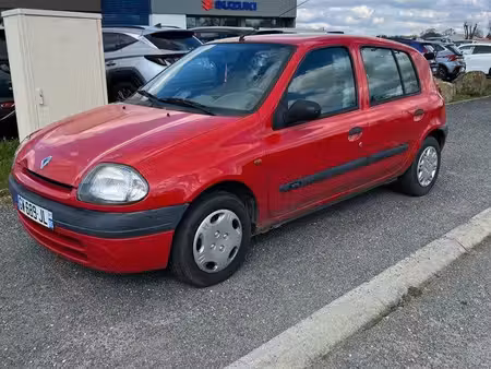 Renault Clio 1.9 D 65