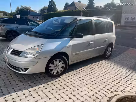 Renault Espace 2.0 dCi 130