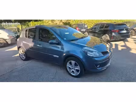 Renault Clio 1.6 110