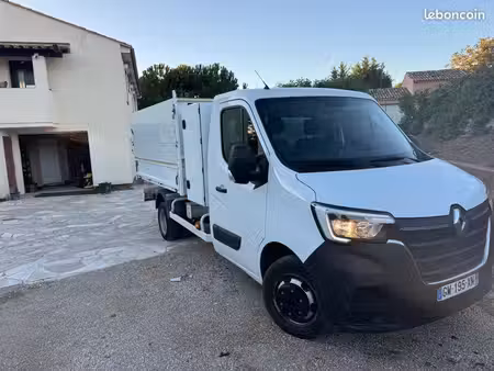 Renault Master 2.3 dCi 145