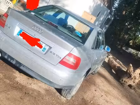 Audi A4 V6 2.5 TDI 155