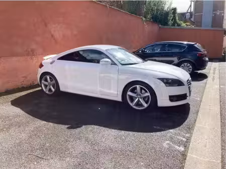 Audi TT 2.0 TFSI 200 S line