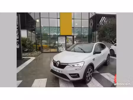 Renault Arkana E-Tech 1.6 145 Techno
