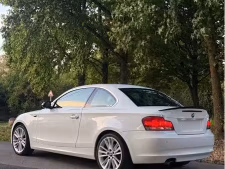 BMW Série 1 118d 2.0 143
