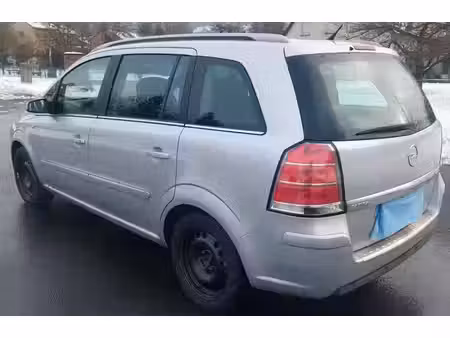 Opel Zafira 1.6 100