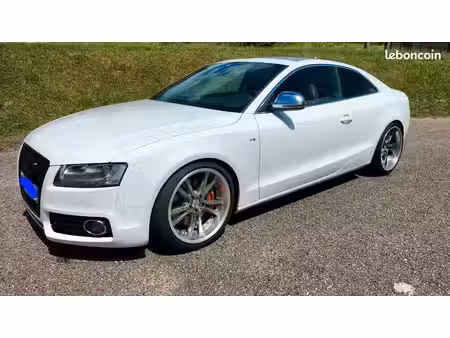 Audi A5 S5 V8 4.2 FSI 354 quattro