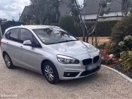 BMW Série 2 216d 1.5 116