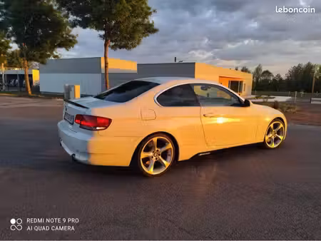 BMW Série 3 335i 3.0 306