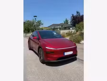 Tesla Model Y Grande Autonomie 375 4x4