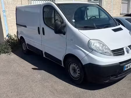 Renault Trafic 2.0 dCi 90