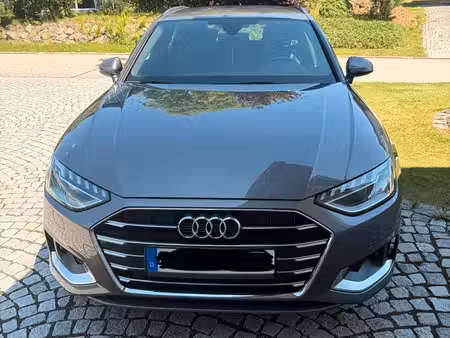 Audi A4 35 TFSI 2.0 TDI 150