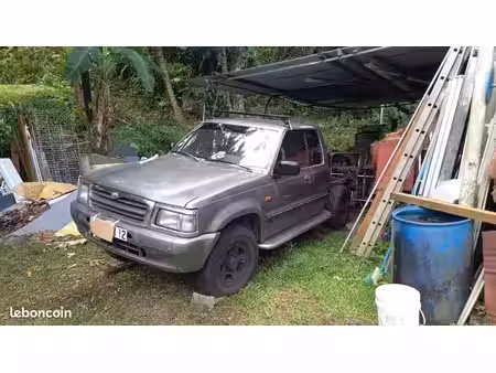 Mazda B2500 2.5