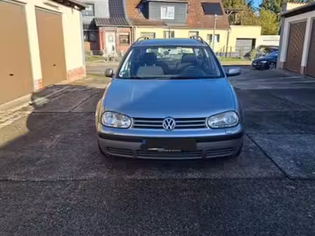 Volkswagen Golf 1.4 75