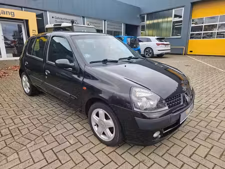Renault Clio 1.2 75