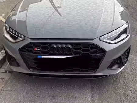 Audi A4 S4 V6 3.0 quattro