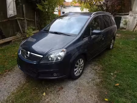 Opel Zafira 1.8 140 Cosmo