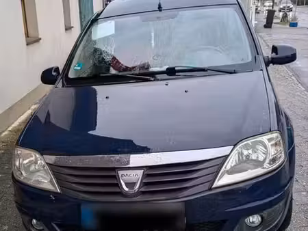 Dacia Logan 