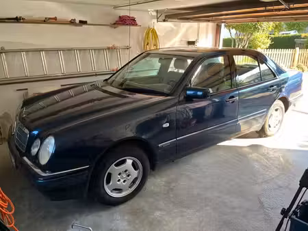 Mercedes-Benz Classe E E 240 V6 2.6 170