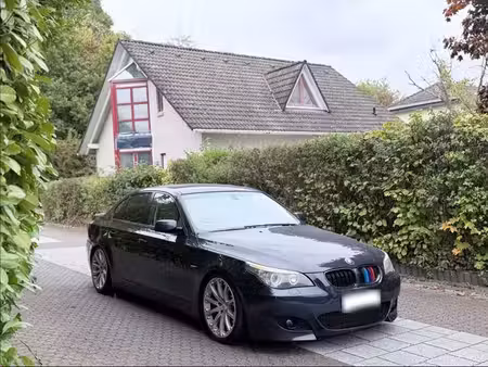 BMW Série 5 530i 3.0 231