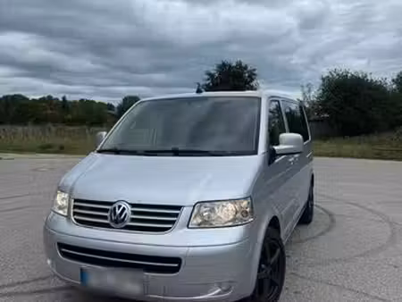 Volkswagen Transporter T5 2.5 TDI 174