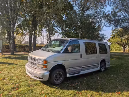 Chevrolet Express 
