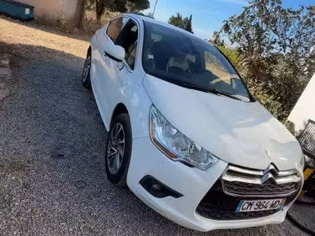 DS 4 1.6 HDi 115