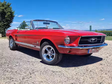 Ford Mustang 