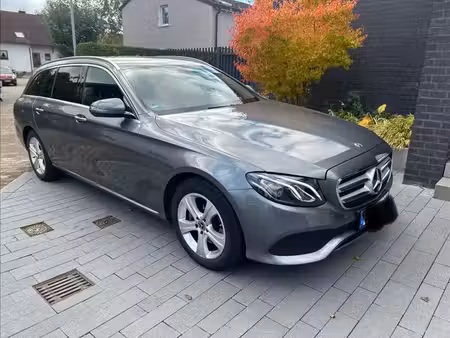 Mercedes-Benz Classe E E 200 2.0 184 4Matic