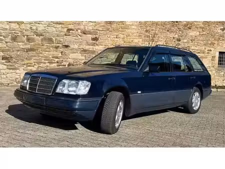Mercedes-Benz Classe E E 320