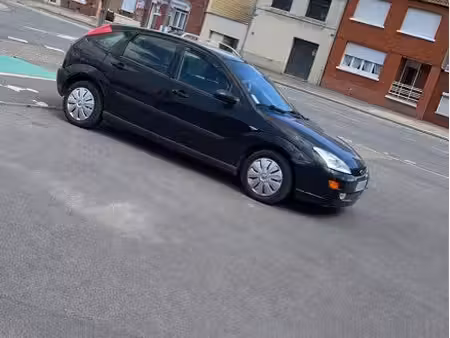 Ford Focus 1.6 100