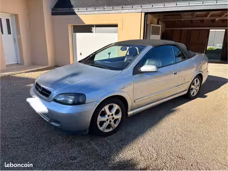 Opel Astra 2.0 T 192