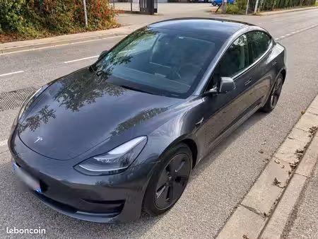 Tesla Model 3 Standard Plus 275