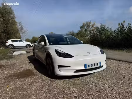 Tesla Model 3 Standard Plus 275